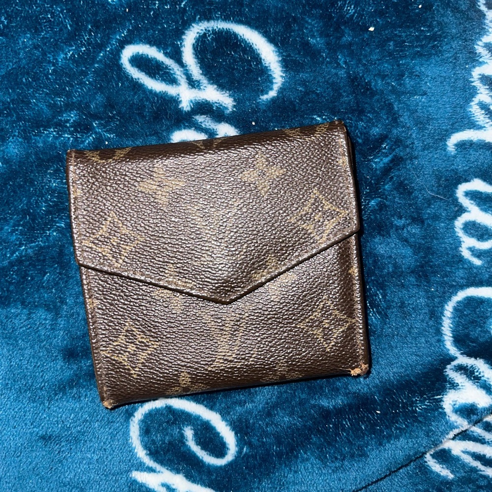 Louis Vuitton Brown Monogram Elise Wallet